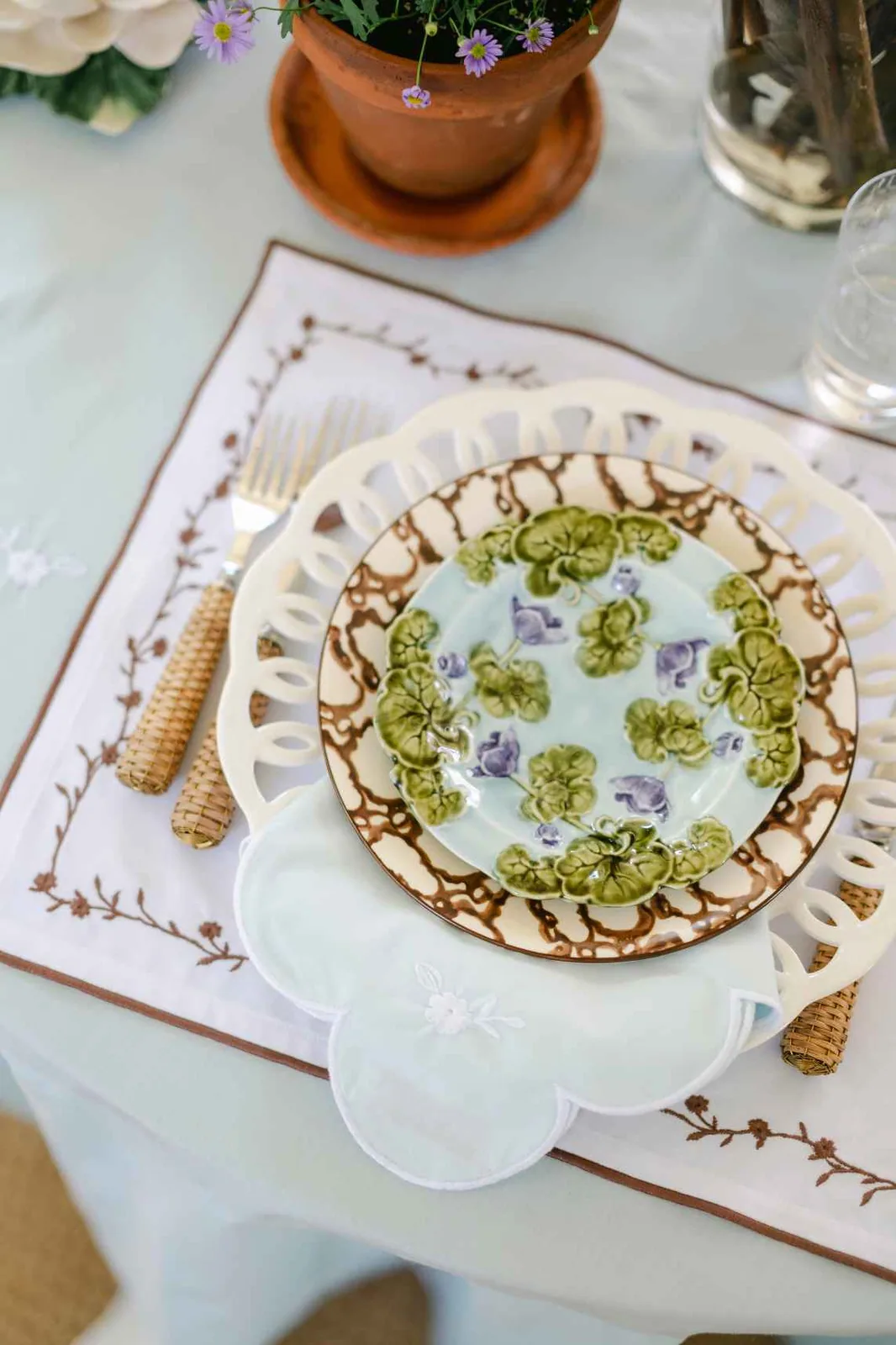 Floral Vine Placements (Set Of 4) — Fanm Mon