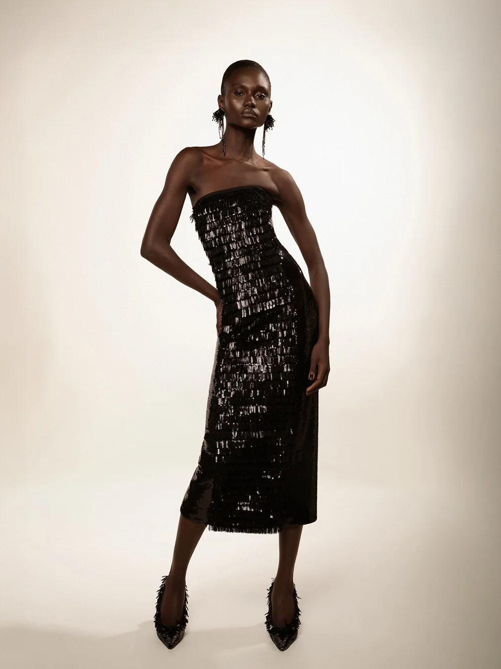 Vestido Midi com Franjas de Paetê — Reinaldo Lourenço