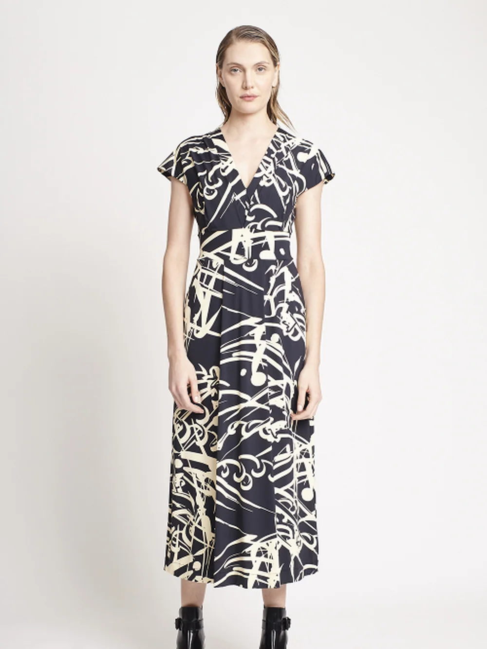 Vestido Jersey Est Kanji Decote V — FIT