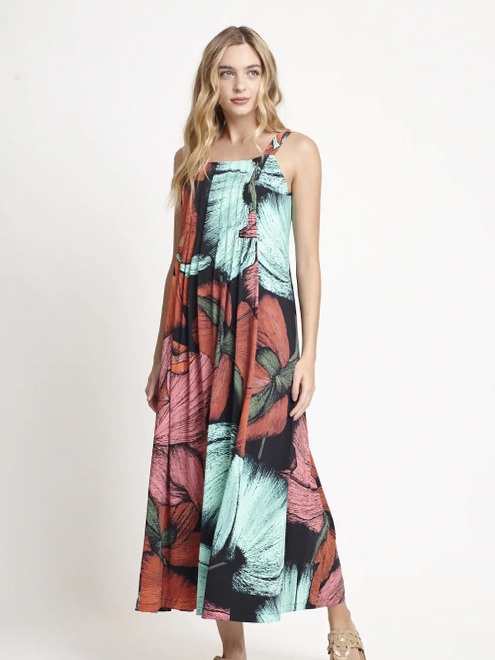 Vestido Jersey Estampa Floral Pregas — FIT