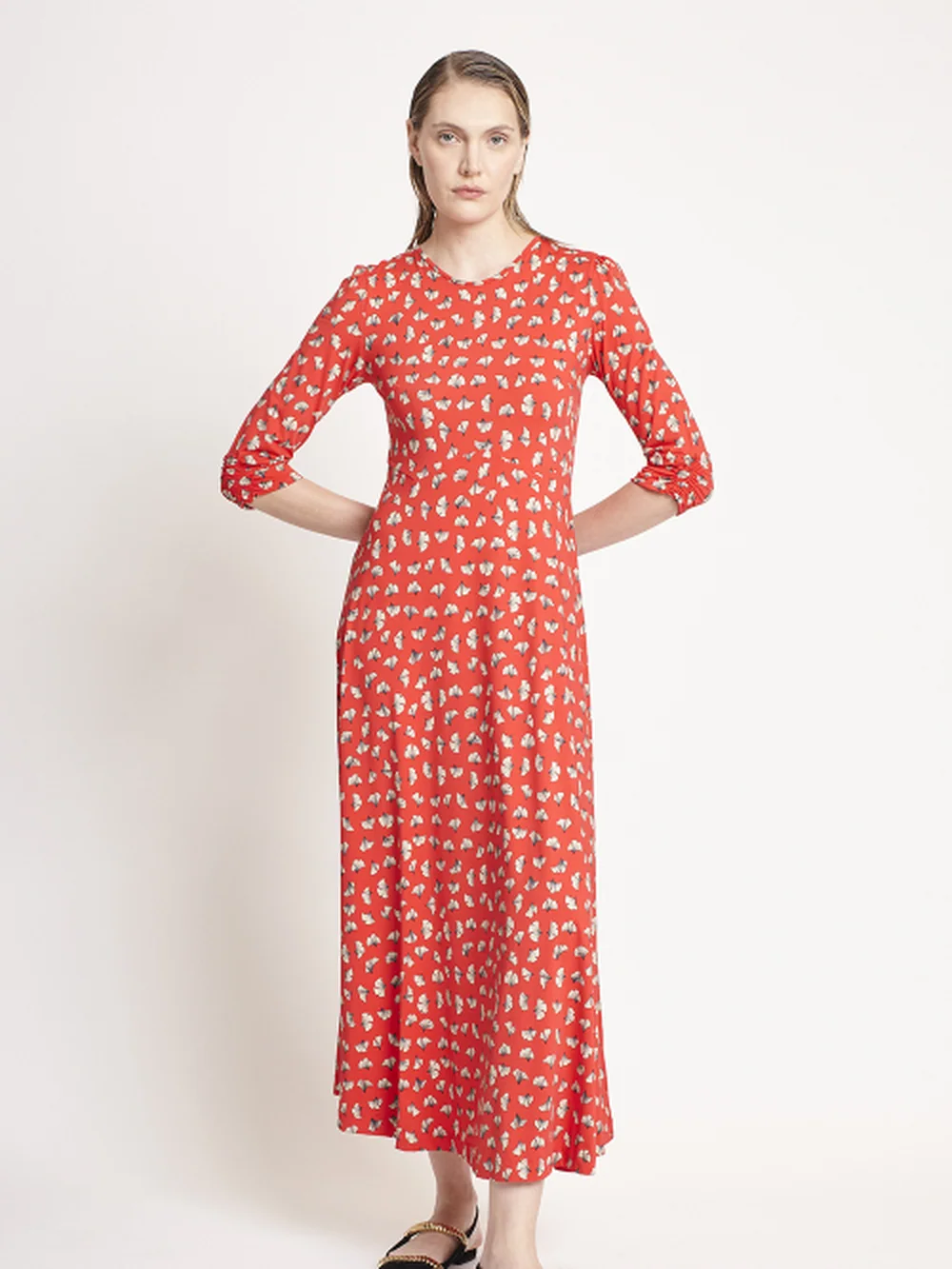 Vestido Jersey Estampa Ginkgo Godê — FIT